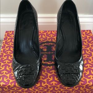 Tory Burch Black Wedges size 6